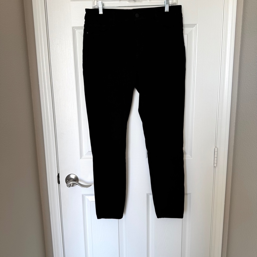 DL1961 "Margaux" jeans in black, size 31